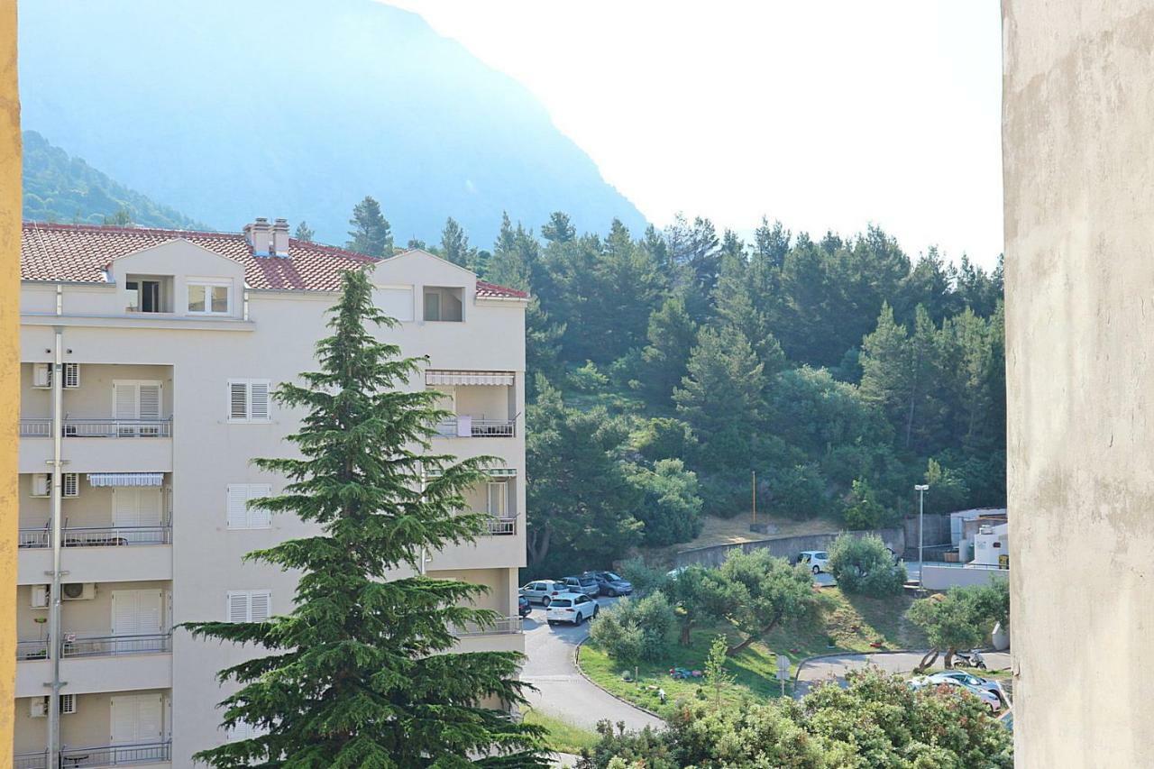 Mali Apartman U Centru Makarska Esterno foto